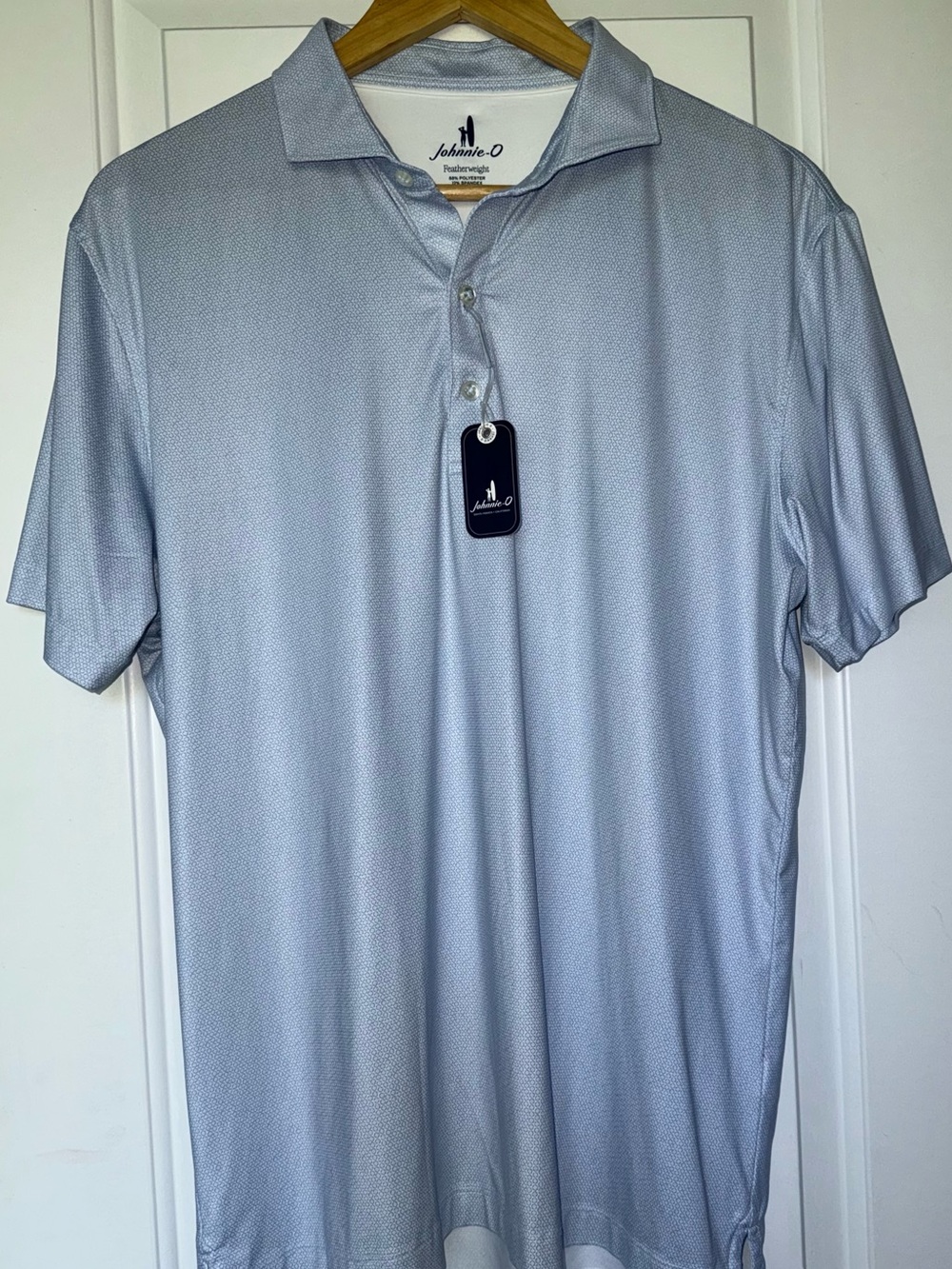 johnnie-O NWT “Scuttle” Featherweight Polo in Paloma Blue Micro-Print